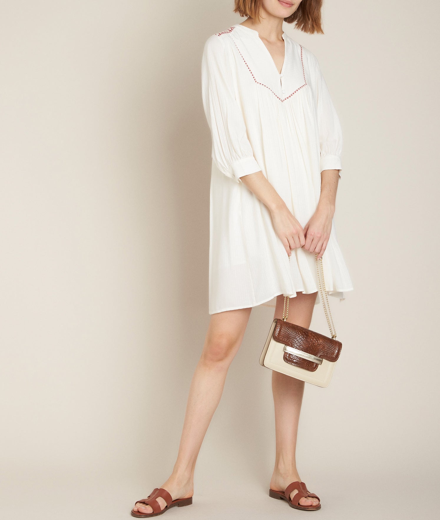 Robe droite brodée Clea Faume - seconde main