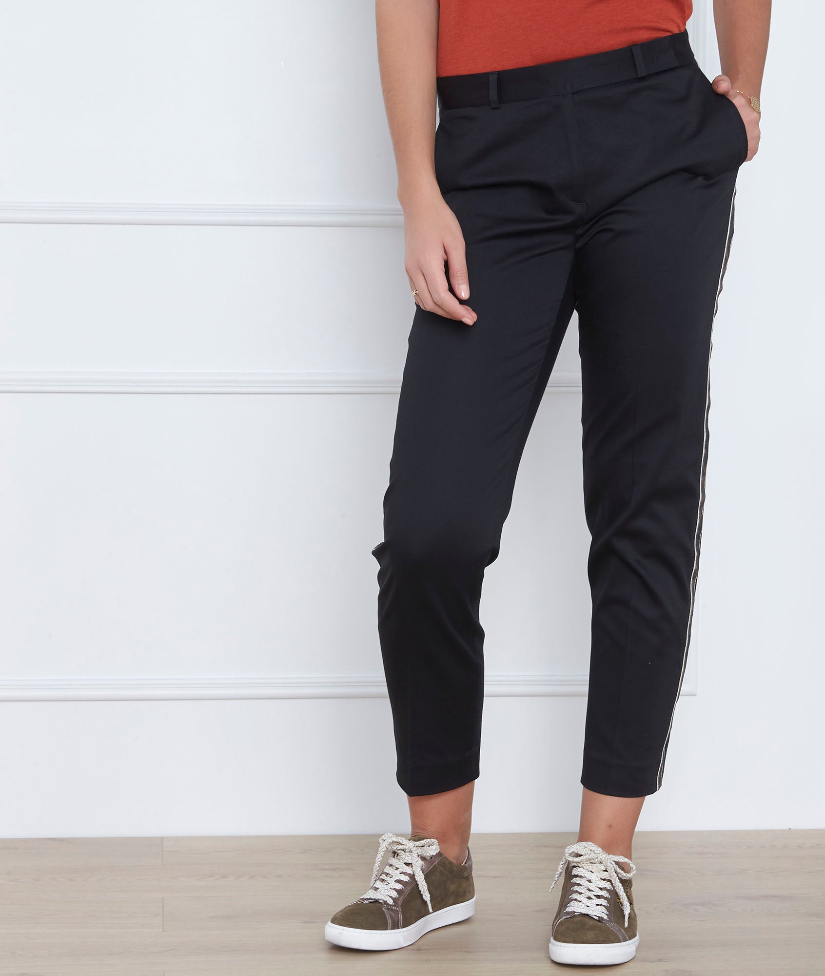 Pantalon noir bande imprimé serpent Rubis Faume - seconde main