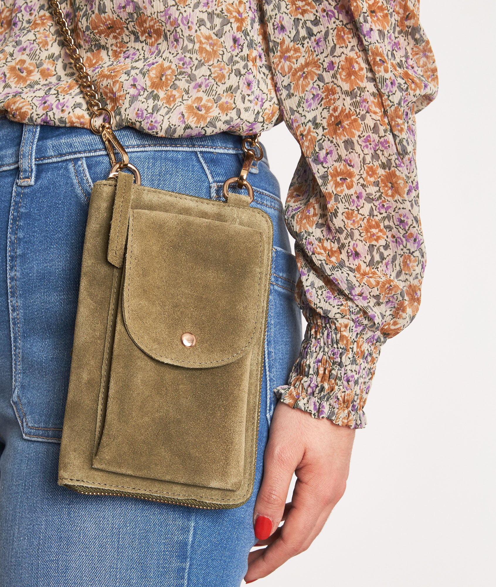 Pochette téléphone en cuir velours kaki Jade Faume - seconde main