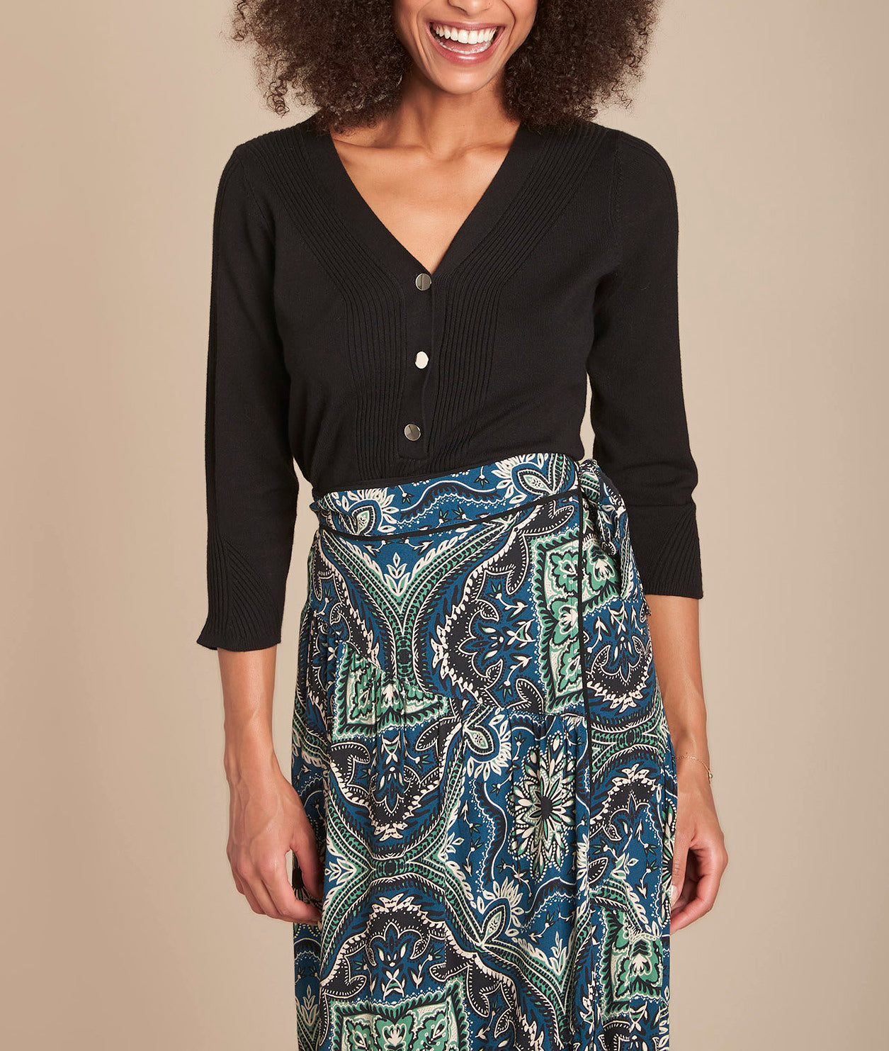 Pull noir jersey et côte Fabienne Faume - seconde main