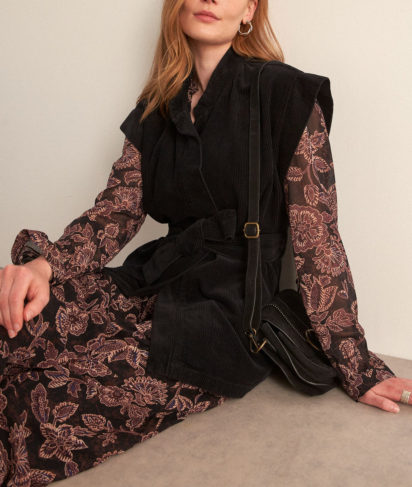 Veste sans manches en velours côtelé noire Anais Faume - seconde main