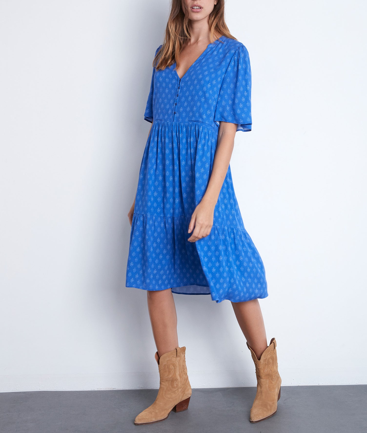 Robe mi-longue fluide imprimée myosotis Laure Faume - seconde main