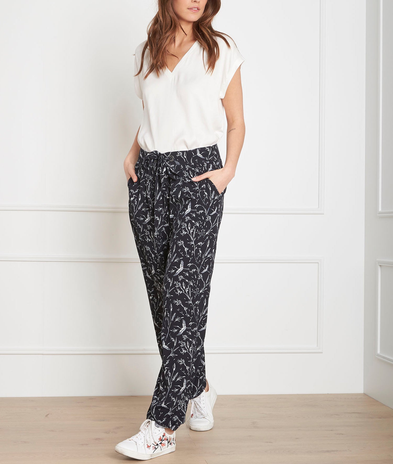 Pantalon noir imprimé large Gyoza Faume - seconde main