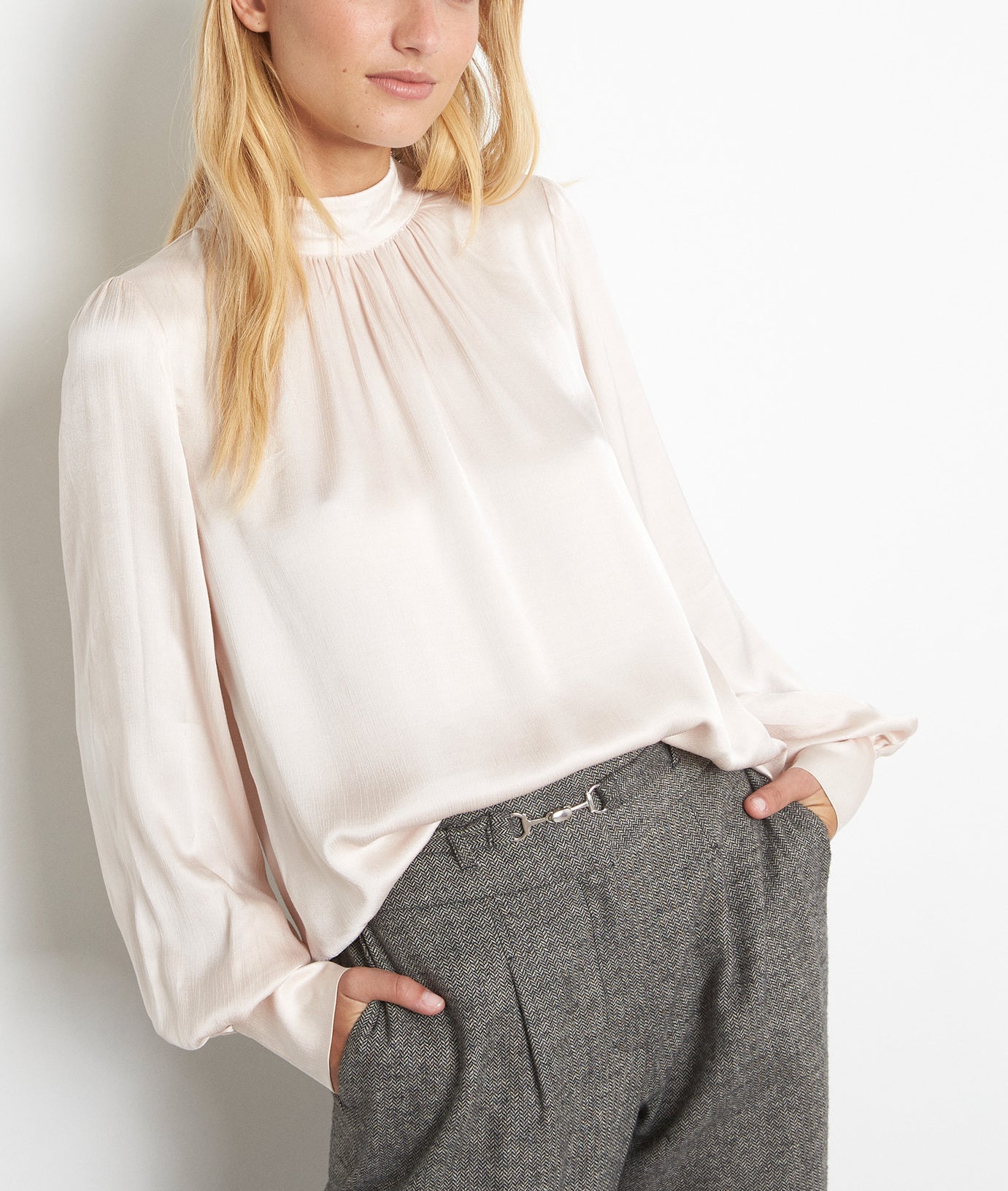 Blouse fluide satinée écrue Alicia Faume - seconde main