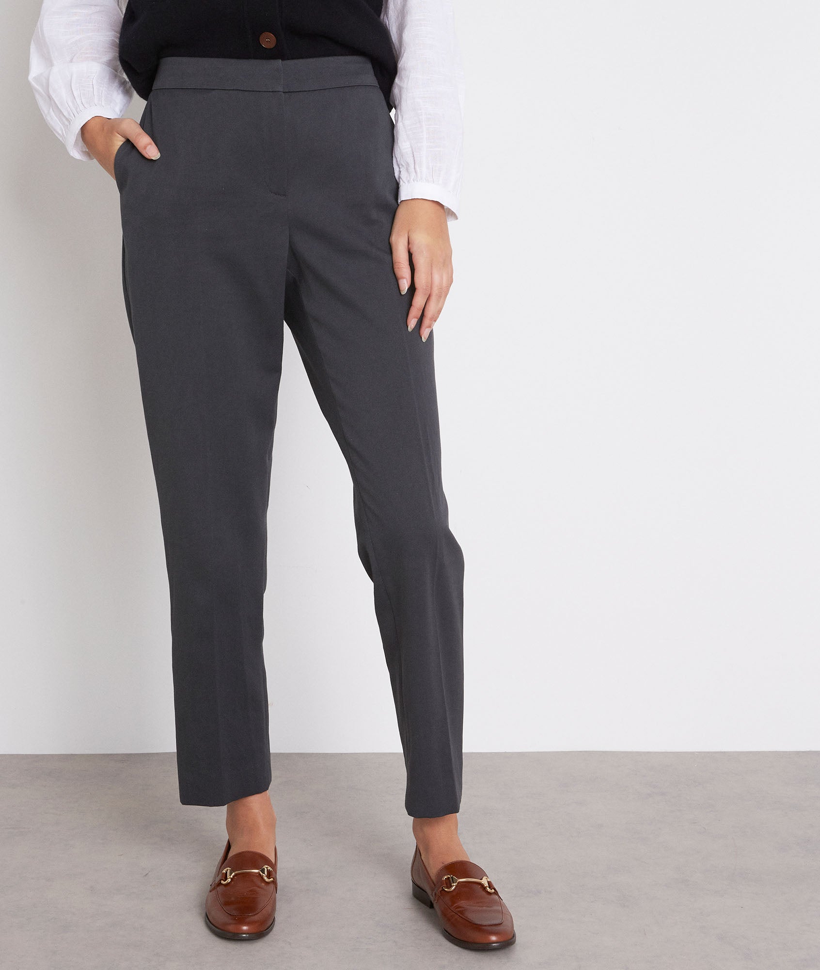 Chino 7/8ème en coton anthracite Suzanne Faume - seconde main