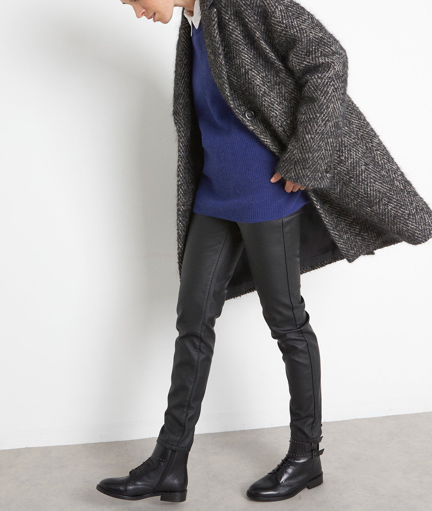 Pantalon en cuir synthétique noir DUNCAN Faume - seconde main