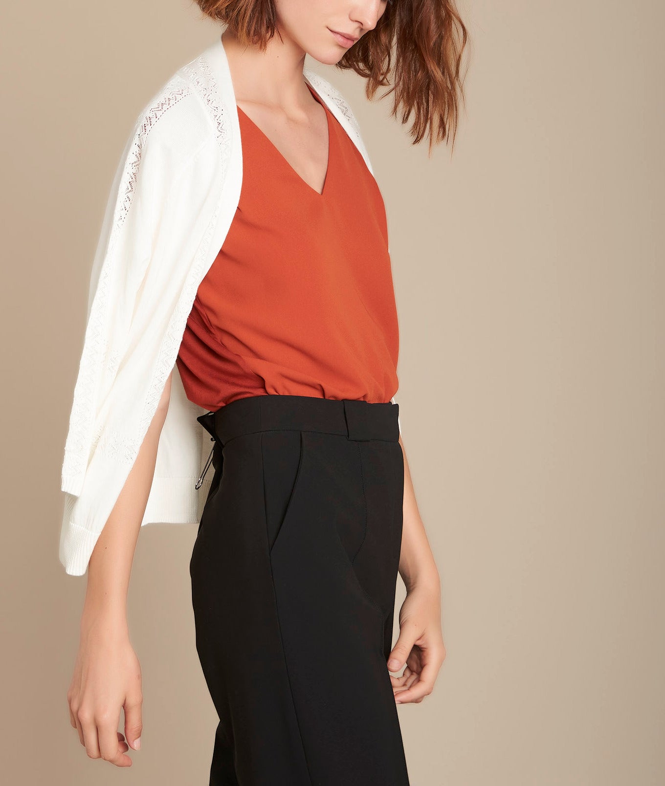 Gilet en maille ajourée écru Foly Faume - seconde main