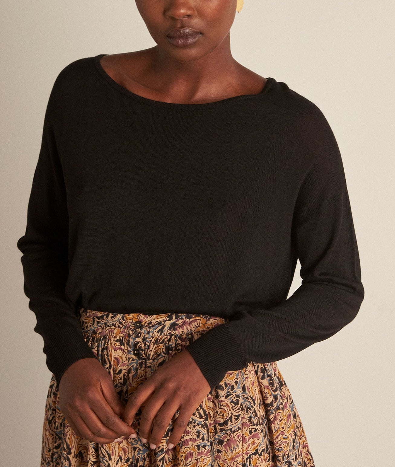 Pull noir en viscose Bettina Faume - seconde main