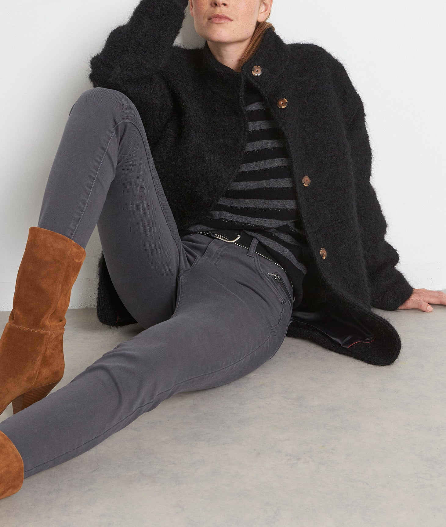 Manteau court en laine texturée noire Lamia Faume - seconde main