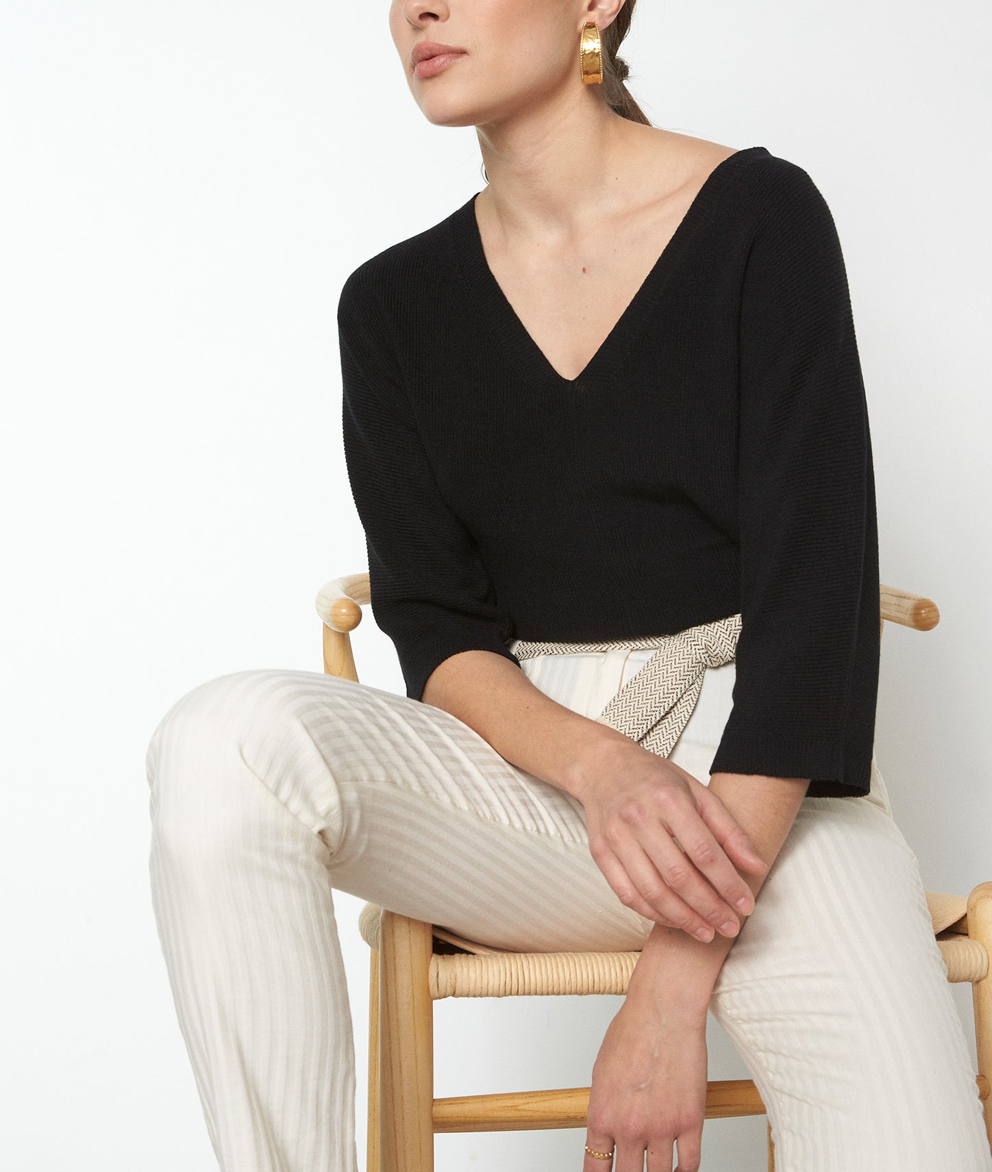 Pull col V en Lyocell Tencel, coton et lin noir Paj Faume - seconde main