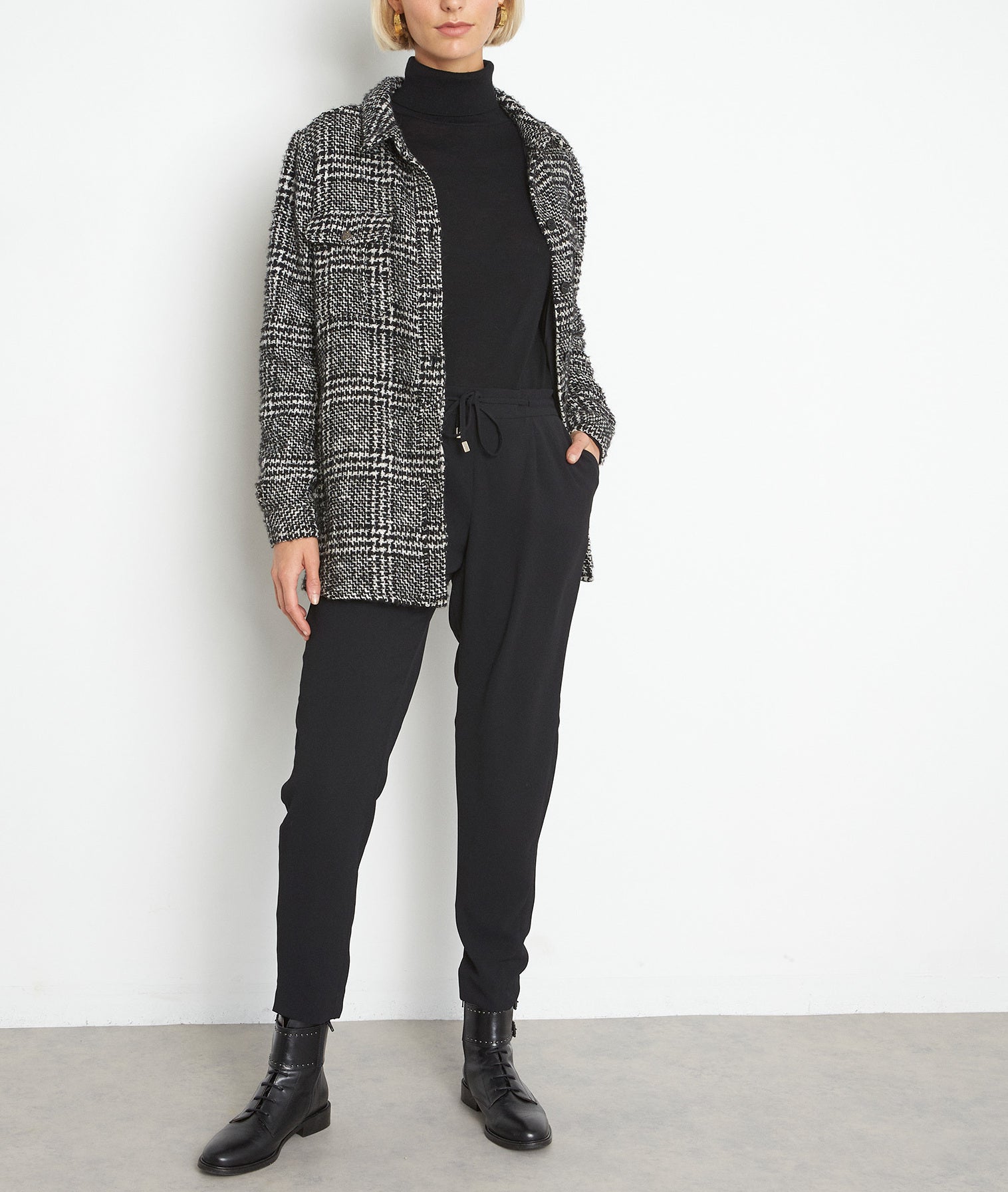 Surchemise en tweed noir et blanc Perle Faume - seconde main