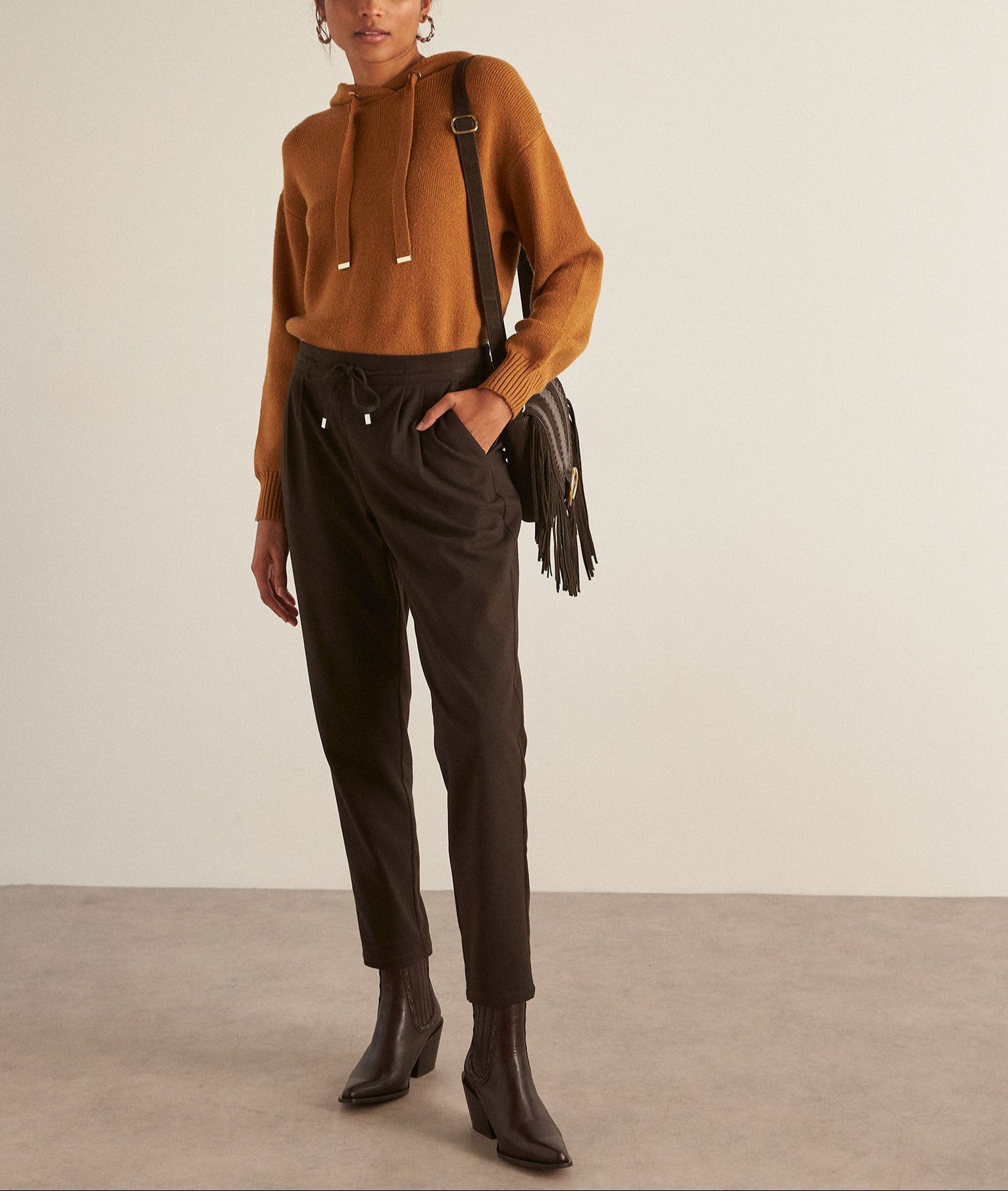 Pantalon carotte fluide chocolat Flynn Faume - seconde main