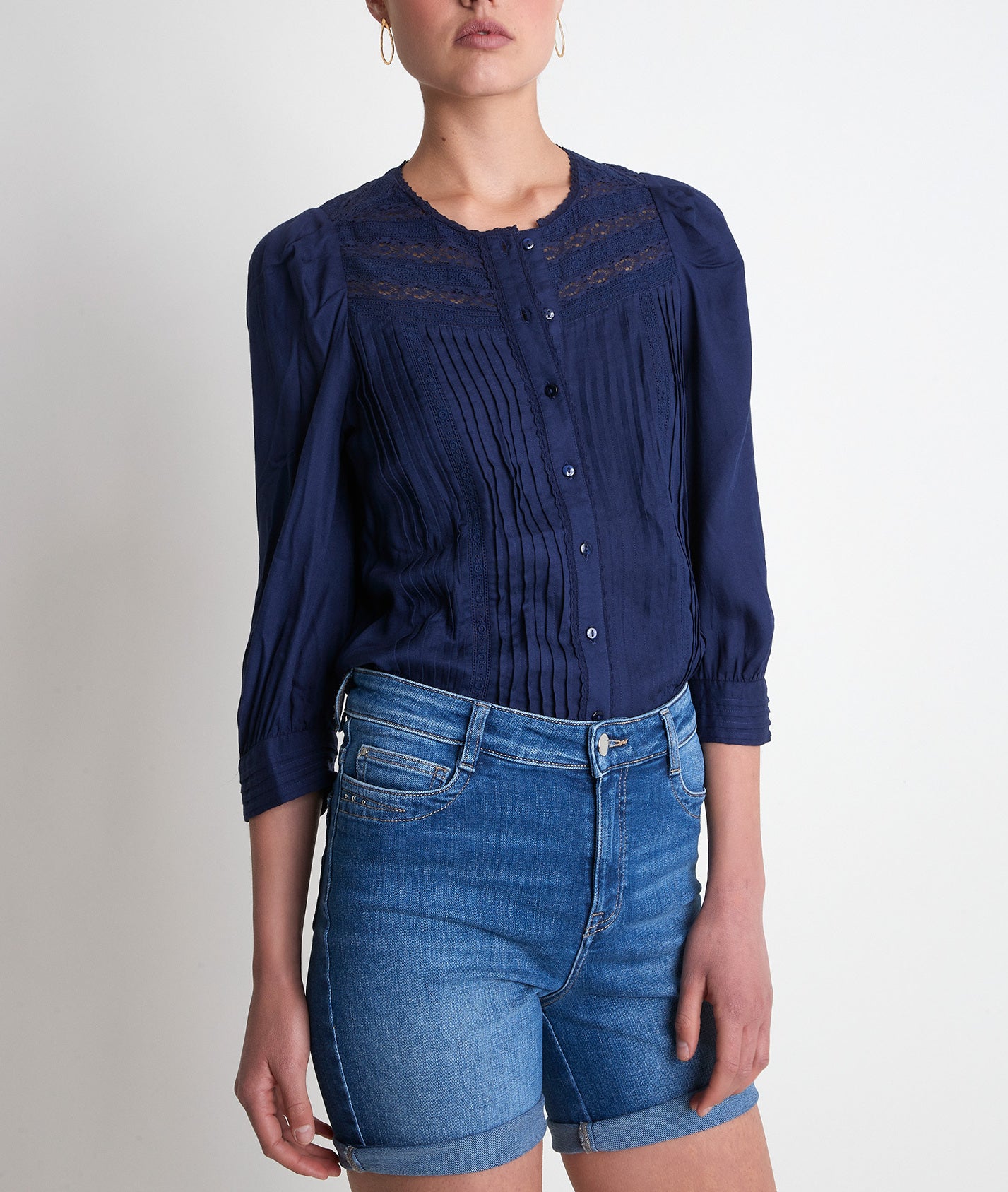 Blouse en dentelle marine Tida Faume - seconde main