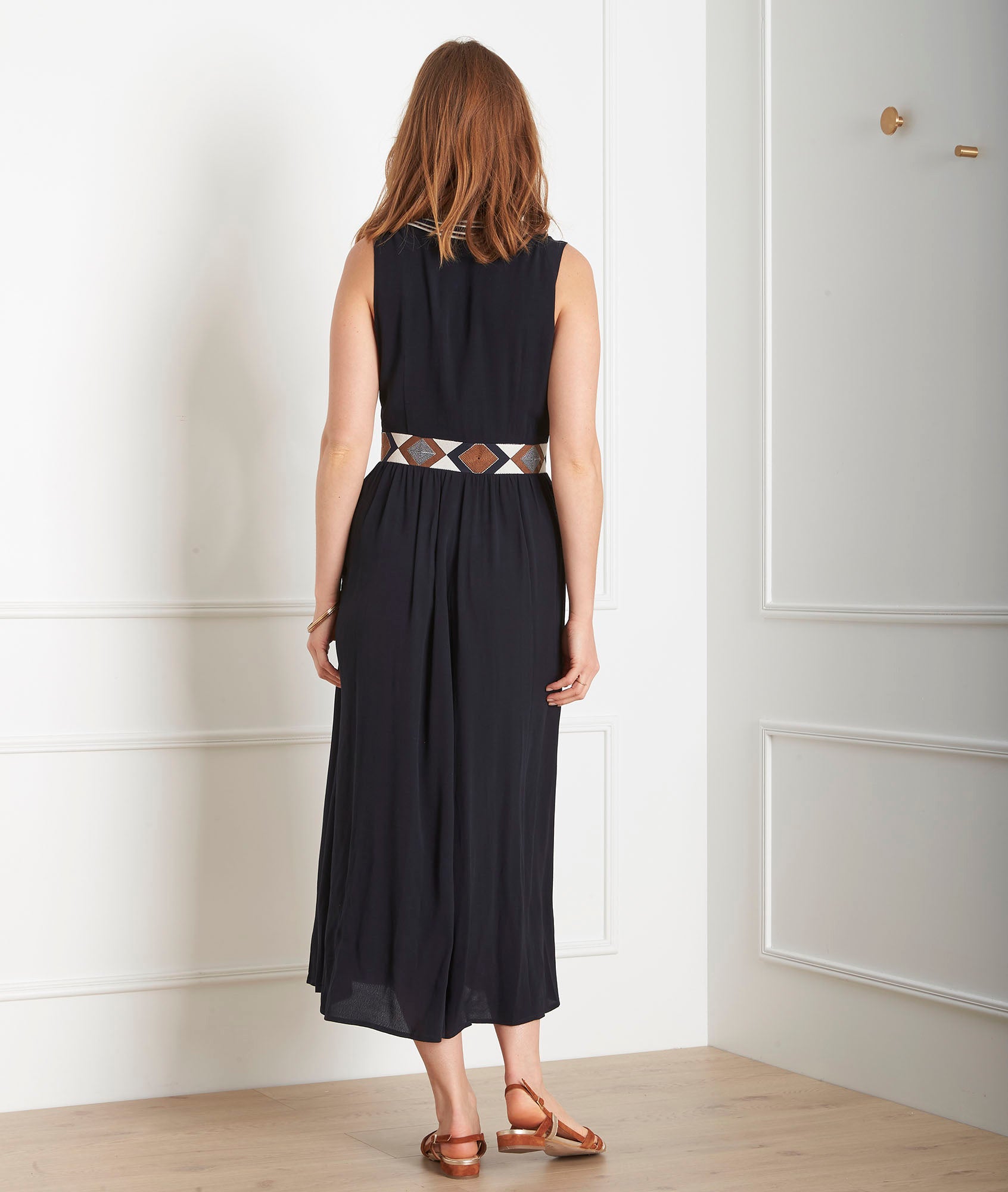 Robe marine brodée ethnique Lindsay Faume - seconde main