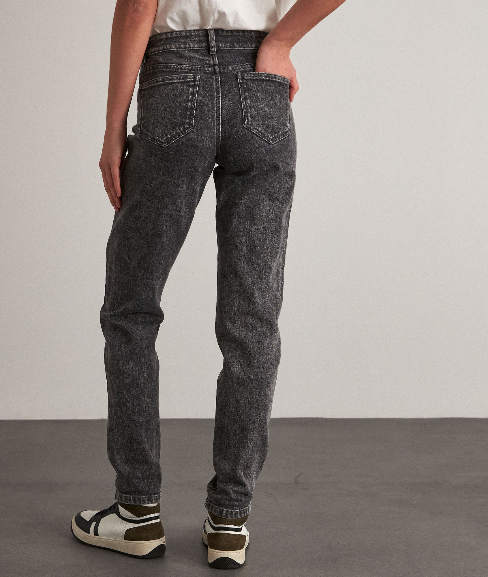 Jean droit Cachou Faume - seconde main