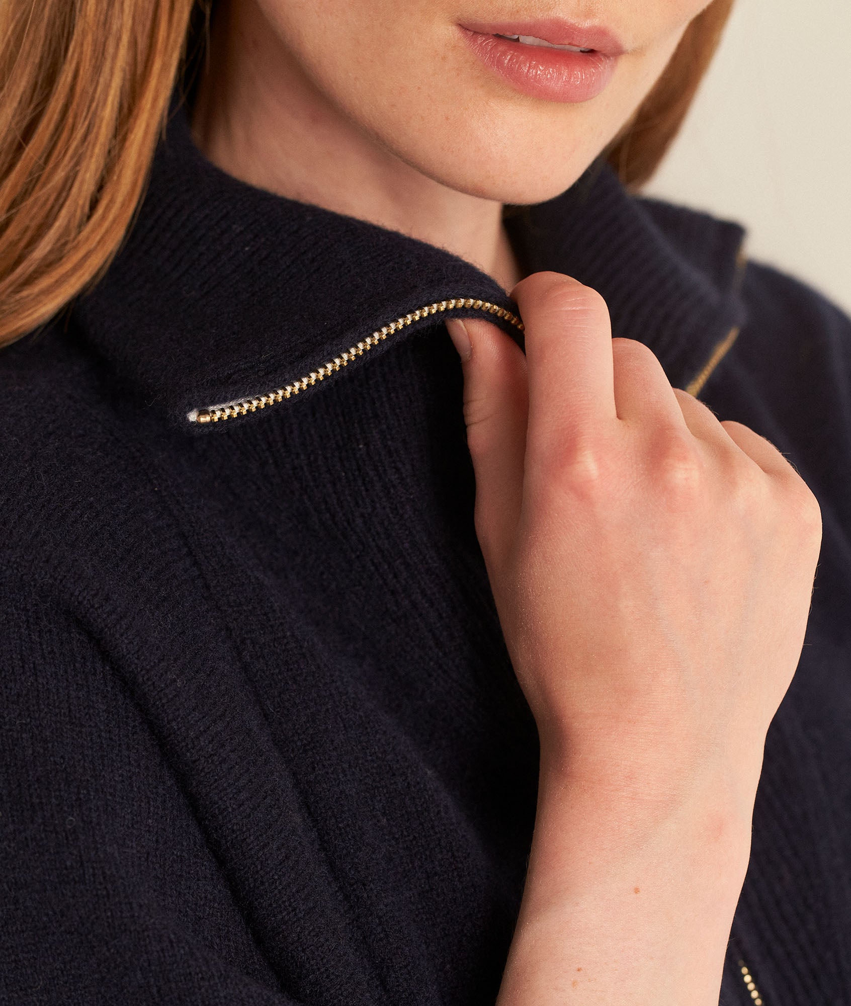 Robe courte en laine responsable marine Hazel Faume - seconde main