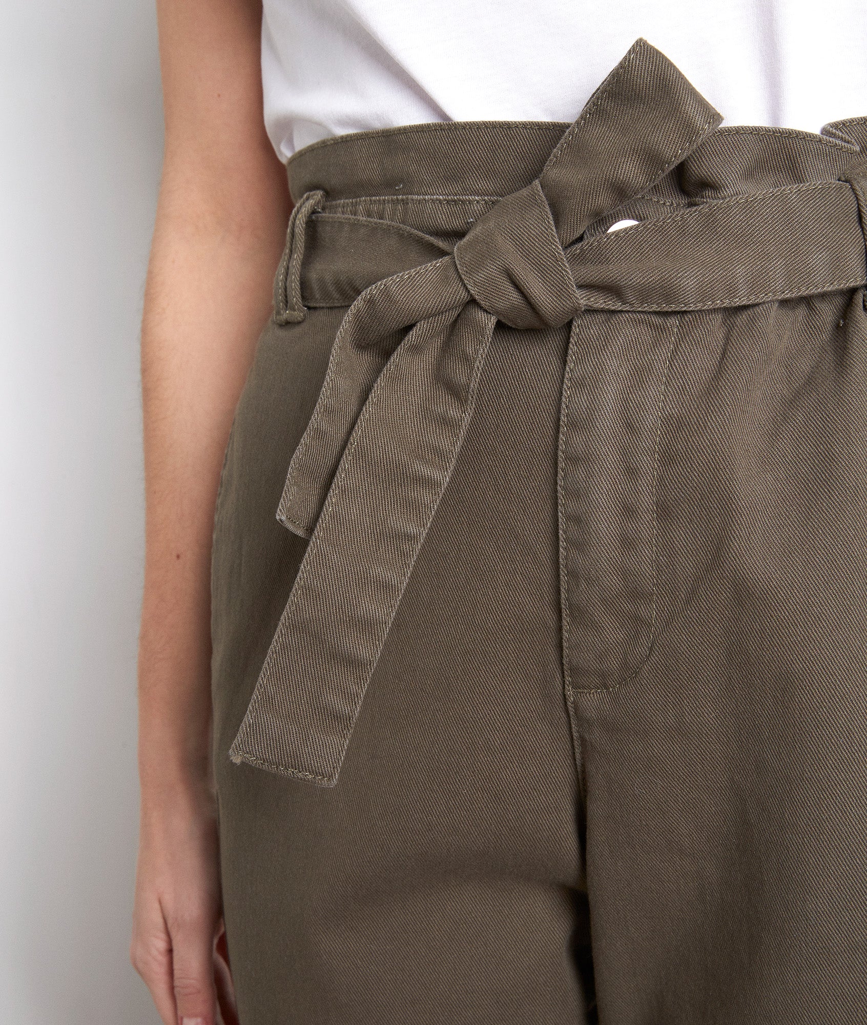 Jean droit paper bag kaki Barbara Faume - seconde main