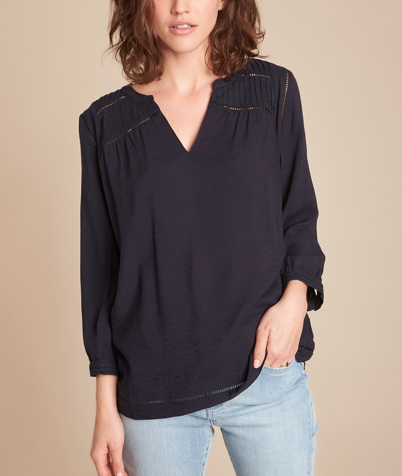 Blouse marine en dentelle Maureen Faume - seconde main