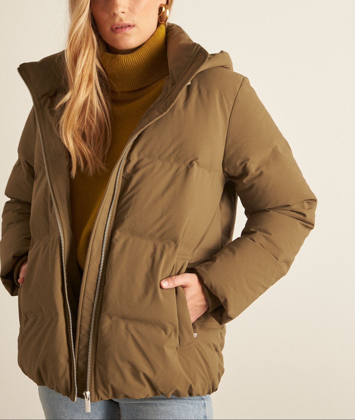 Doudoune courte kaki clair Mina Faume - seconde main